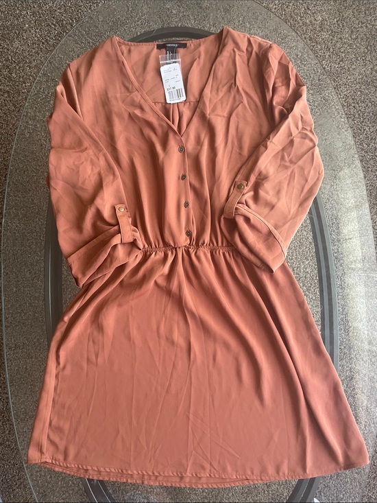 Forever 21 Dresses & Skirts - Forever 21 Dusty Peach Button-Front V-Neck Long Sleeve Dress